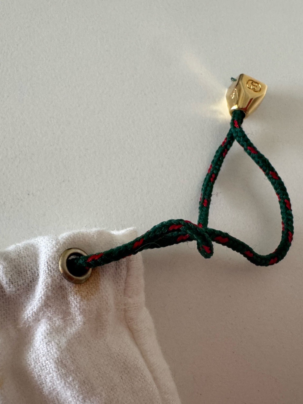 Gucci Vintage White Felted Dust Bag for Purses and Handbags - Picture 5 of 10